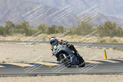 media/Dec-04-2025-Racers Edge (Thu) [[5ebc9f124d]]/3-B Group/1-Session 1 (Turn 7)/